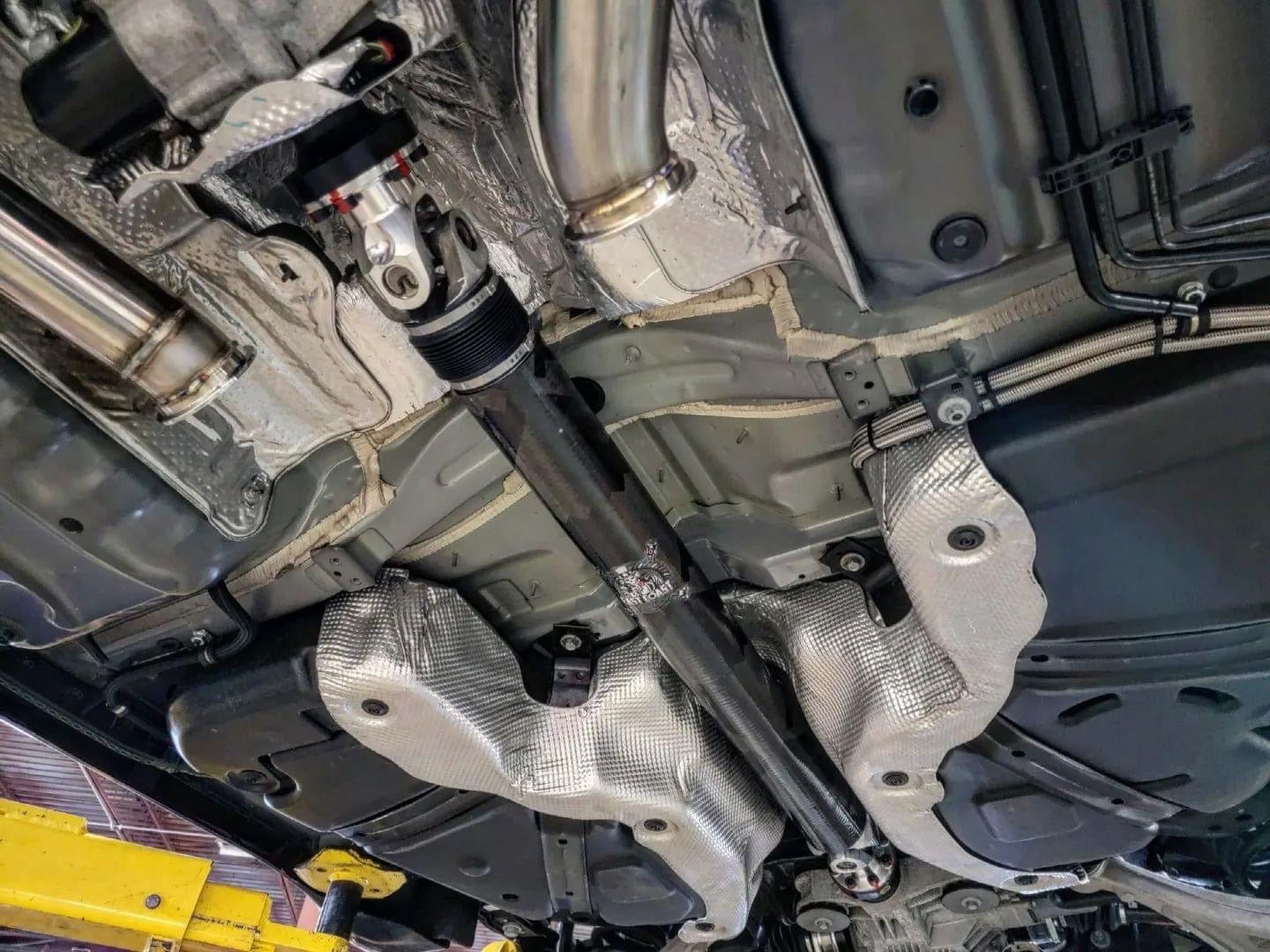 2021+ Dodge Durango 5.7L & 6.4L V8 SRT, SRT392, R/T, R/T Plus, Citadel, and Pursuit HD Carbon Fiber 1 Piece Driveshaft. Rating: 5901 FT/LBS x 9809 RPM